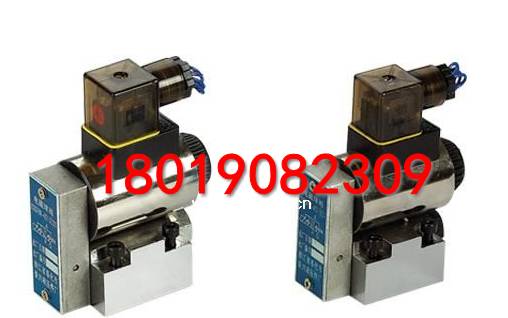 产品简介:24QDF6B/315E220二位四通电磁球阀,也叫做二位四通液压换向电磁阀,公称通径6mm,耐压31.5mpa,适用介质液压油,驱动电源AC220V,常闭型。 技术参数 公称压力:31.5MPa 适用介质:液压油 公称通径:6mm 工作电压:12V,24V,36V,220V 二位四通液压电磁换向阀结构图