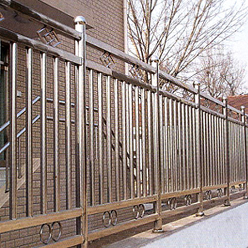 【东莞做不锈钢防护栏厂家专业生产不锈钢护栏