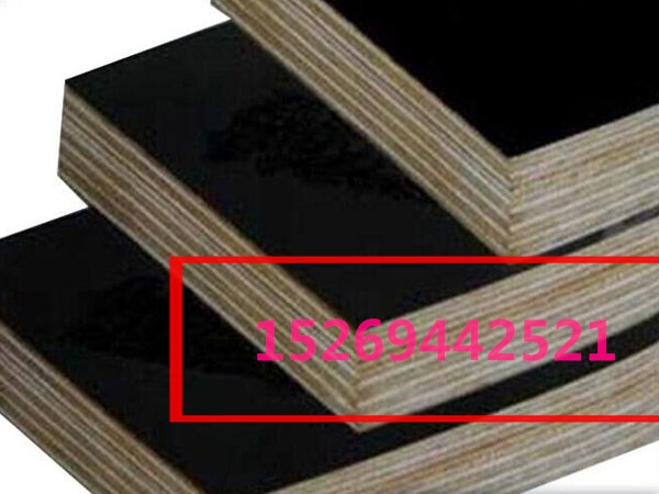 建筑模板特点: 1,重量轻:更适于高层建筑及桥梁施工。 2,幅面大:最大幅面为2440×1220mm,减少接缝数量,提高支模工作效率。 3,不翘曲,不变形,不开裂,耐水性能好,周转次数高,使用寿命长。 4,脱模容易,仅是钢模的1/7。 5,做清水混凝土:浇筑物件表面光滑美观,减去墙壁二次抹灰工艺,可直接贴面装饰,减缩工期30%。 6,耐腐蚀:不污染混凝土表面。 7,保温性能好,有利于冬季施工。 8,可做变曲平面的模板。 9,施工性能好。钉,锯,钻孔等性能优于竹胶合板,小钢板。可以根据施工需要加