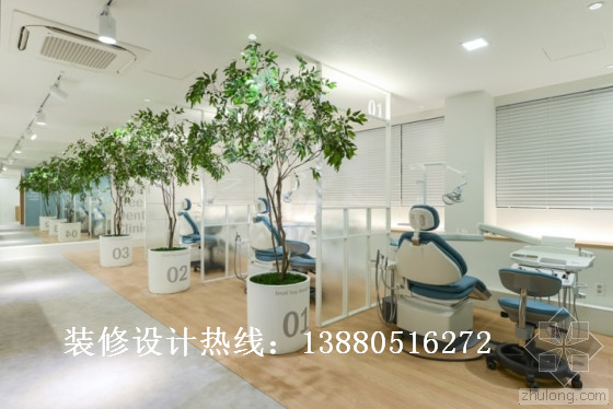 模型间的设计 一般小诊所不设技工室,可将修复件送技工加工中心制作。但模型间是必须的,主要灌注石膏模型。房间最好设在一楼,面积大约6~8。应设置带水池的石料台面的台边。下水道应粗而直,直径为150~200,以防石膏堵塞。进入地下排水管之前应设石膏沉淀地,以沉淀石膏。室内应设壁柜,以存放石膏。边台上可放置石膏模型修整机,石膏模型切割机,震荡器等。 四川良美装饰,专注成都牙科诊所装修,成都牙科诊所设计。现拥有设计乙级资质,施工二级资质,具有多年经验,经典案例,是成都专业的牙科诊所装修设计公司。